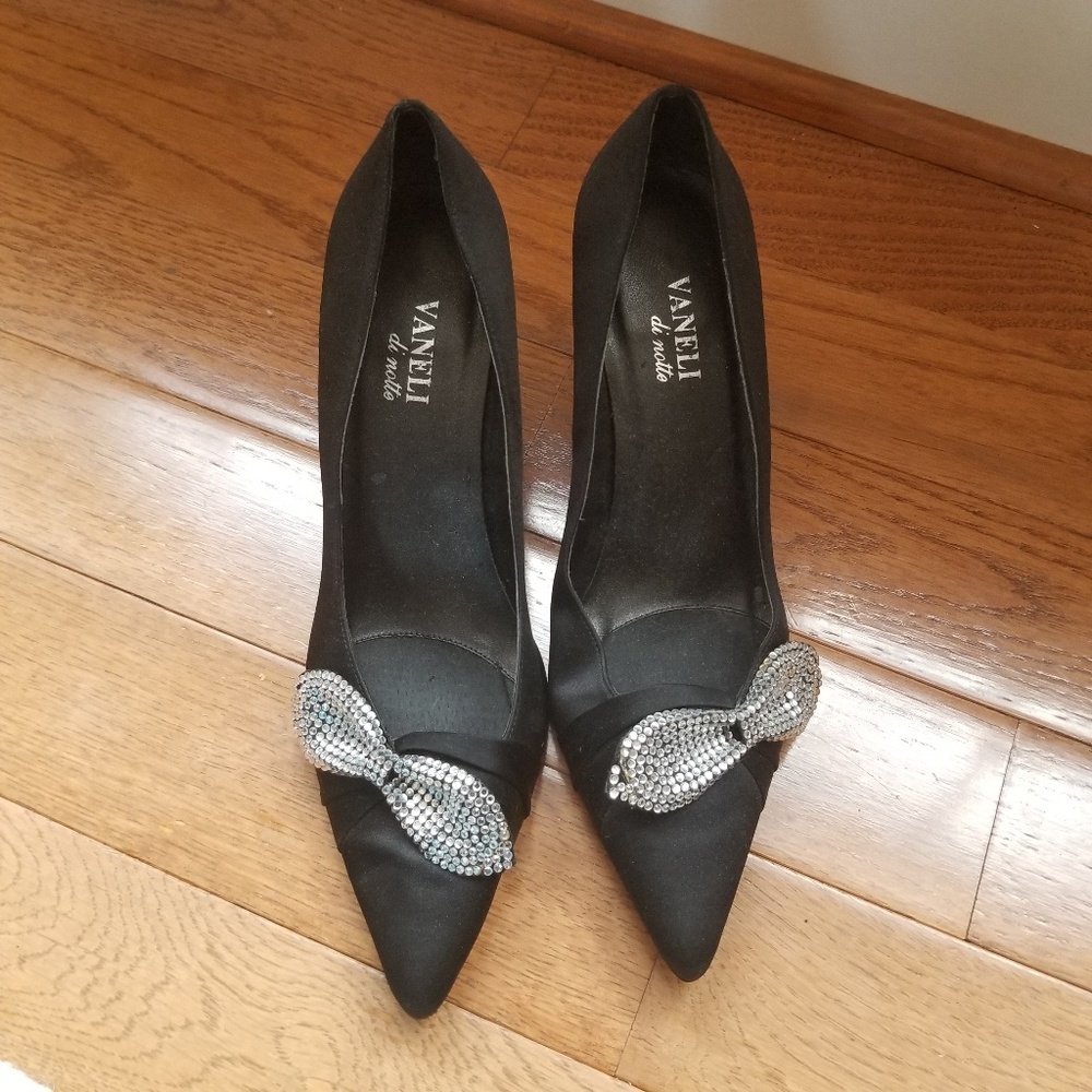 Vaneli Di Notte Heels